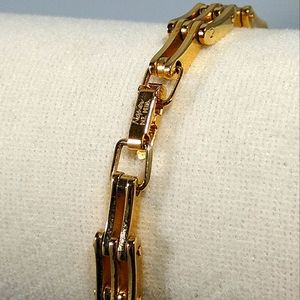 Vintage Napier Gold tone Link Bracelet